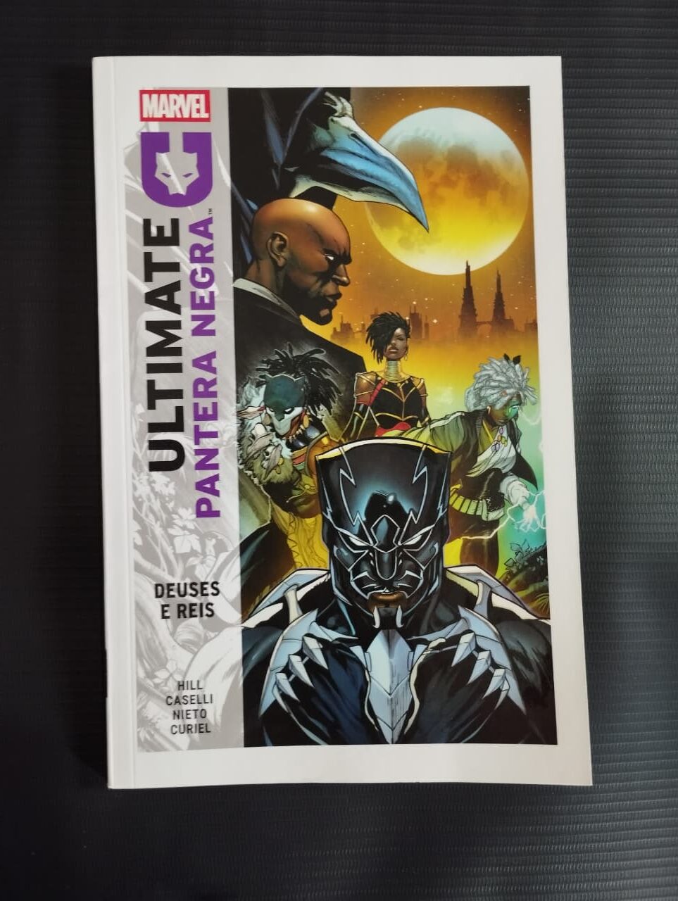 Review Ultimate Pantera Negra Vol. 2 Review Ultimate Pantera Negra Vol. 2