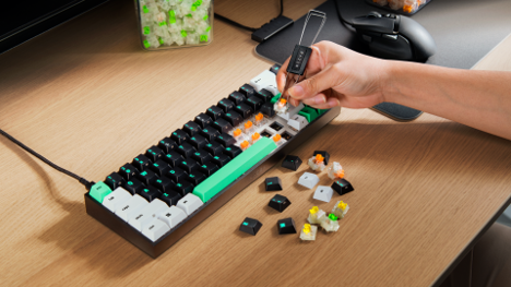 Razer apresenta o Reclusa X Mini 65% Razer