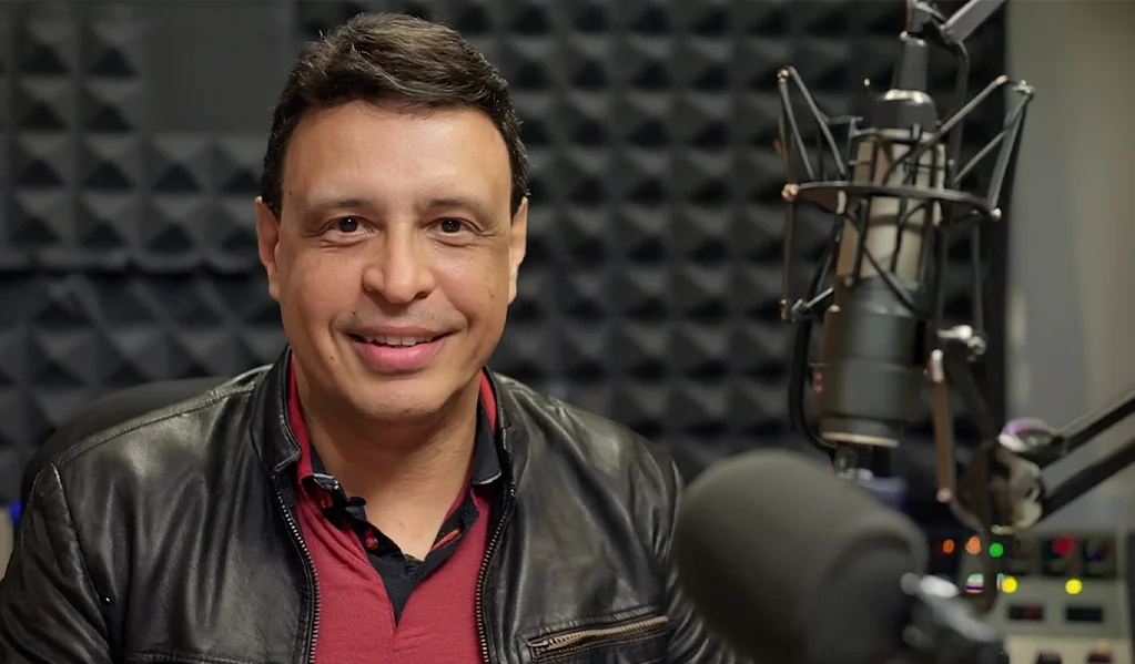 Dublador Marco Ribeiro é anunciado como voz oficial da Brasil Game Show Dublador Marco Ribeiro é anunciado como voz oficial da Brasil Game Show